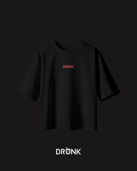 Il quattro bianchi non è un drink - T-Shirt Nera e Dettagli Rossi